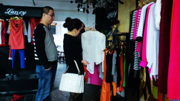 感受服装企业一线的各项设计生产工艺流程